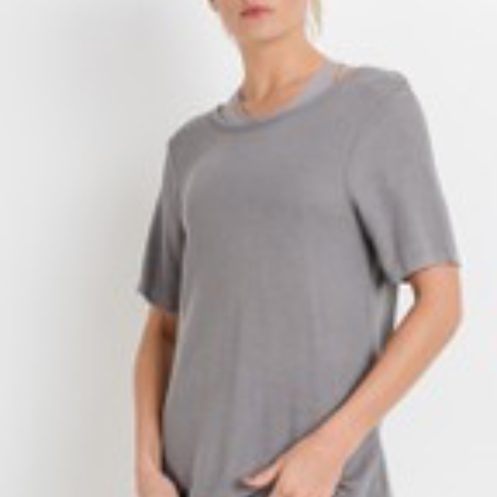 Crossback Cutout Overlay Knit Blouse - Picture 4 of 4